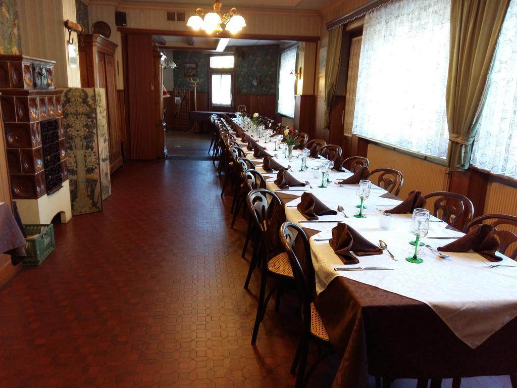 Hotel Restaurant Niemerich Pulversheim Buitenkant foto